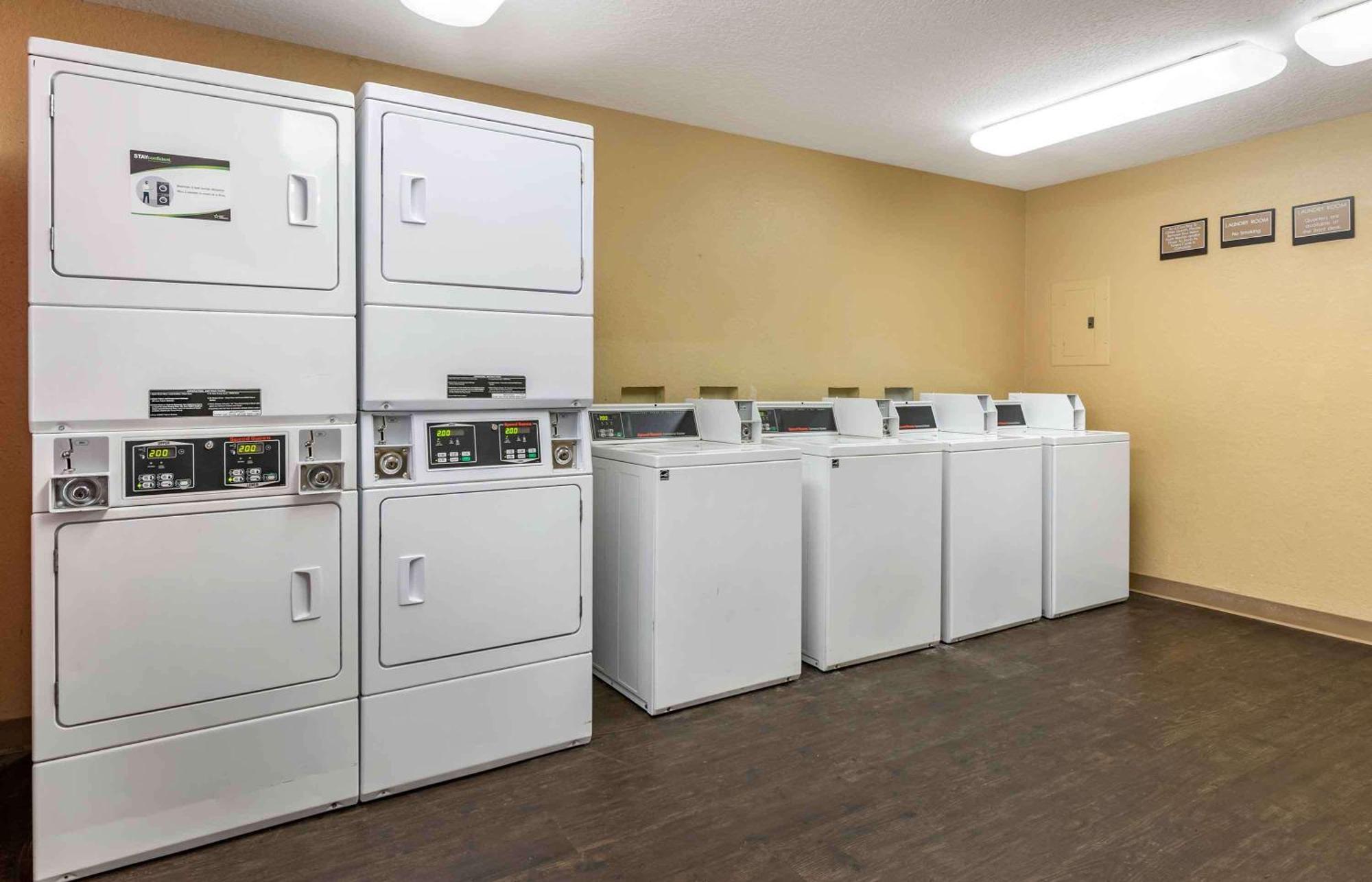 Extended Stay America Select Suites - Orlando - Maitland - Summit Tower Blvd Altamonte Springs Eksteriør bilde