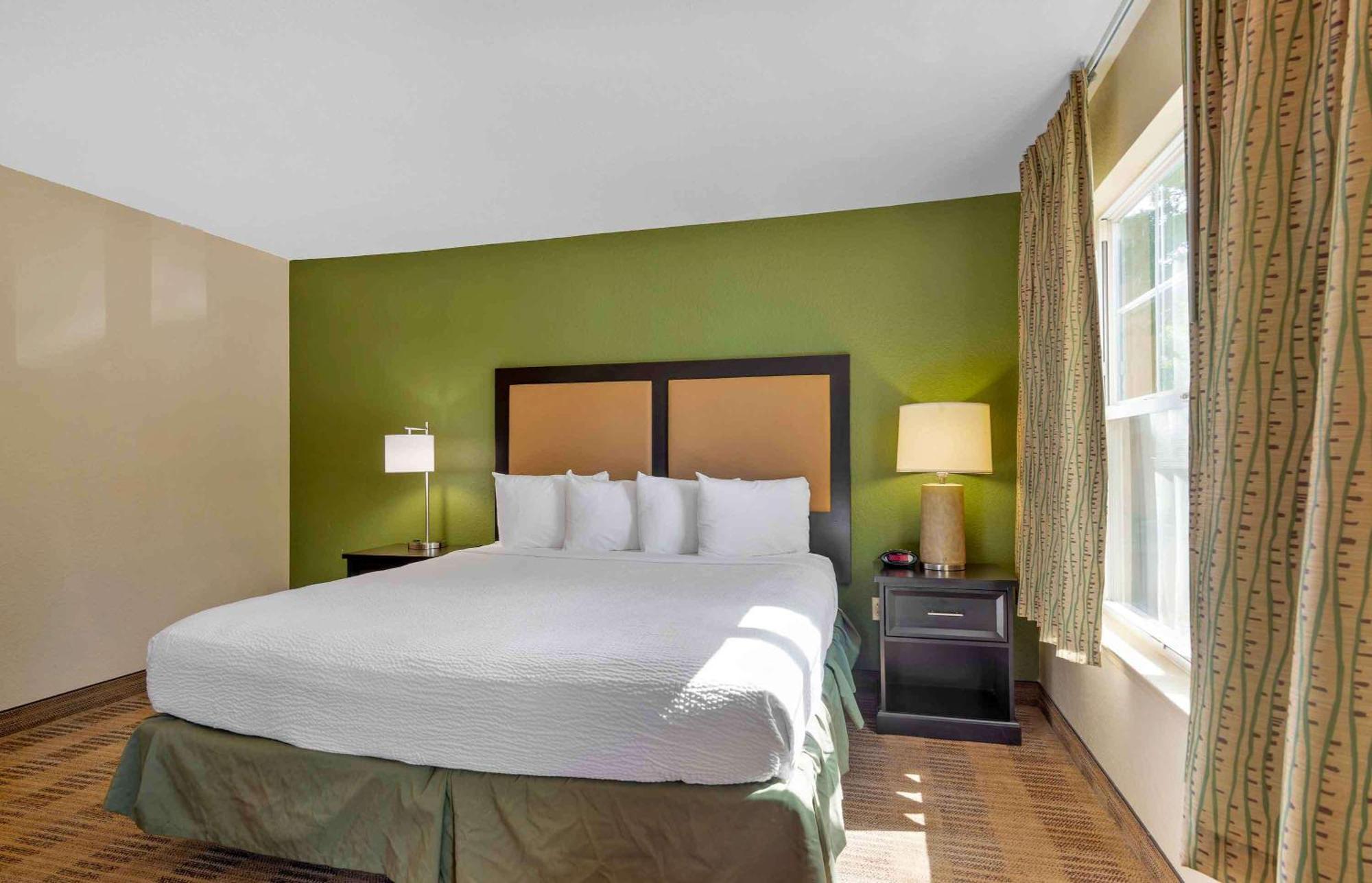 Extended Stay America Select Suites - Orlando - Maitland - Summit Tower Blvd Altamonte Springs Eksteriør bilde
