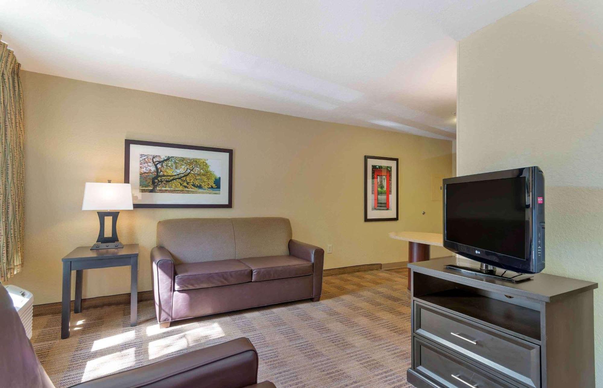 Extended Stay America Select Suites - Orlando - Maitland - Summit Tower Blvd Altamonte Springs Eksteriør bilde