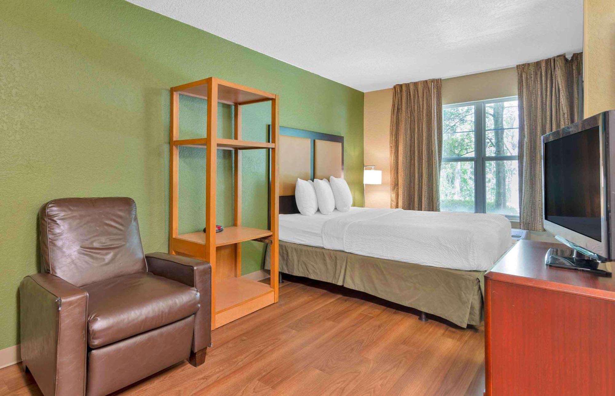 Extended Stay America Select Suites - Orlando - Maitland - Summit Tower Blvd Altamonte Springs Eksteriør bilde