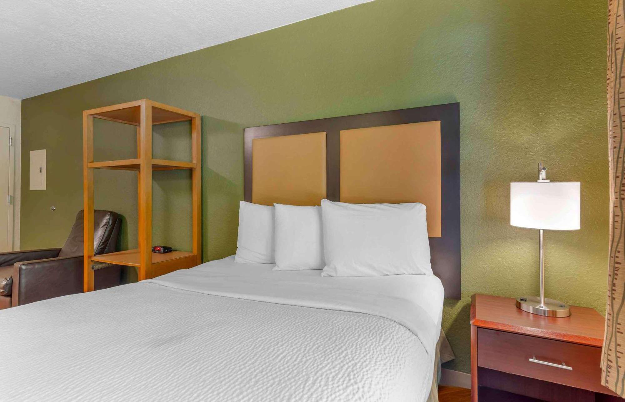 Extended Stay America Select Suites - Orlando - Maitland - Summit Tower Blvd Altamonte Springs Eksteriør bilde